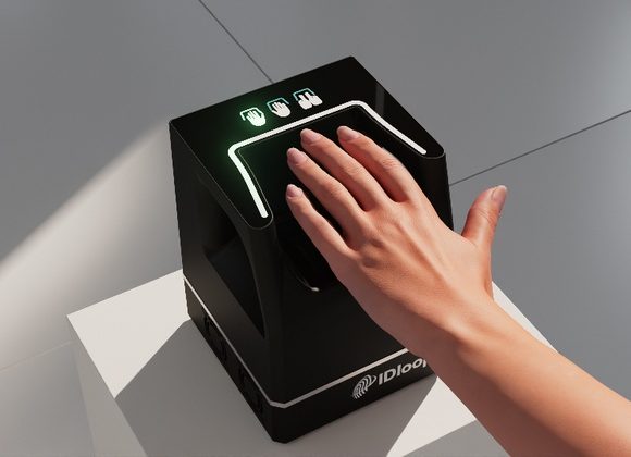 IDloop CFS flats contactless fingerprint scanner for the UAE market