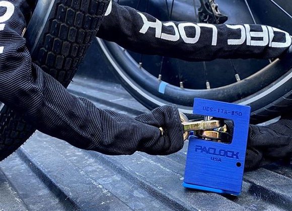 Paclock security padlock and chain