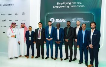 SiFi and IDEMIA Secure Transactions teams at Money20/20 Middle East in Riyadh